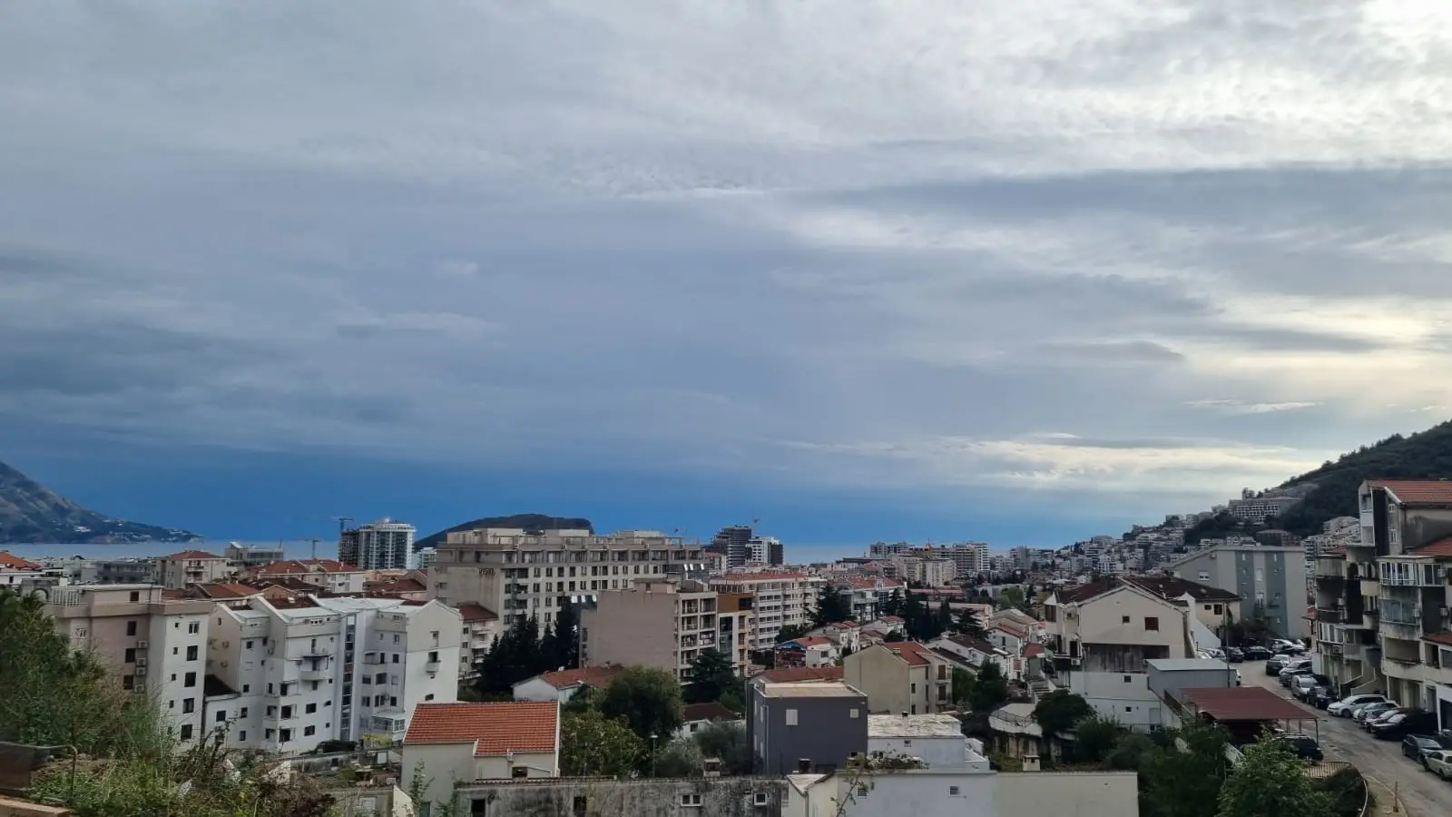 Dvosoban stan u zgradi u izgradnji