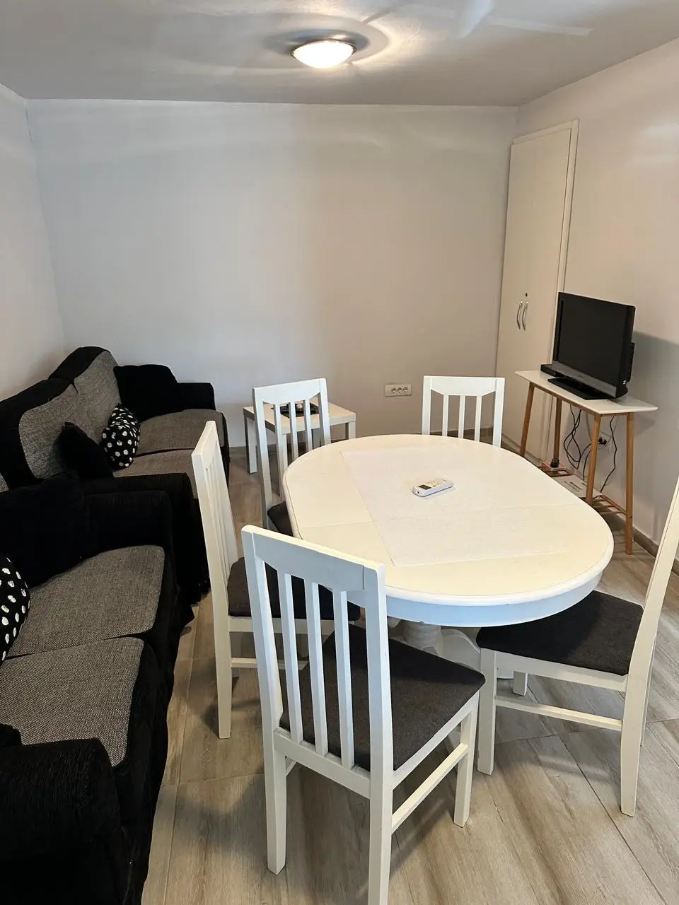 Jednosoban-stan-u-Radovicima-Tivat-1 Jednosoban stan 39 m² – Radovići, Tivat — fotografija 2