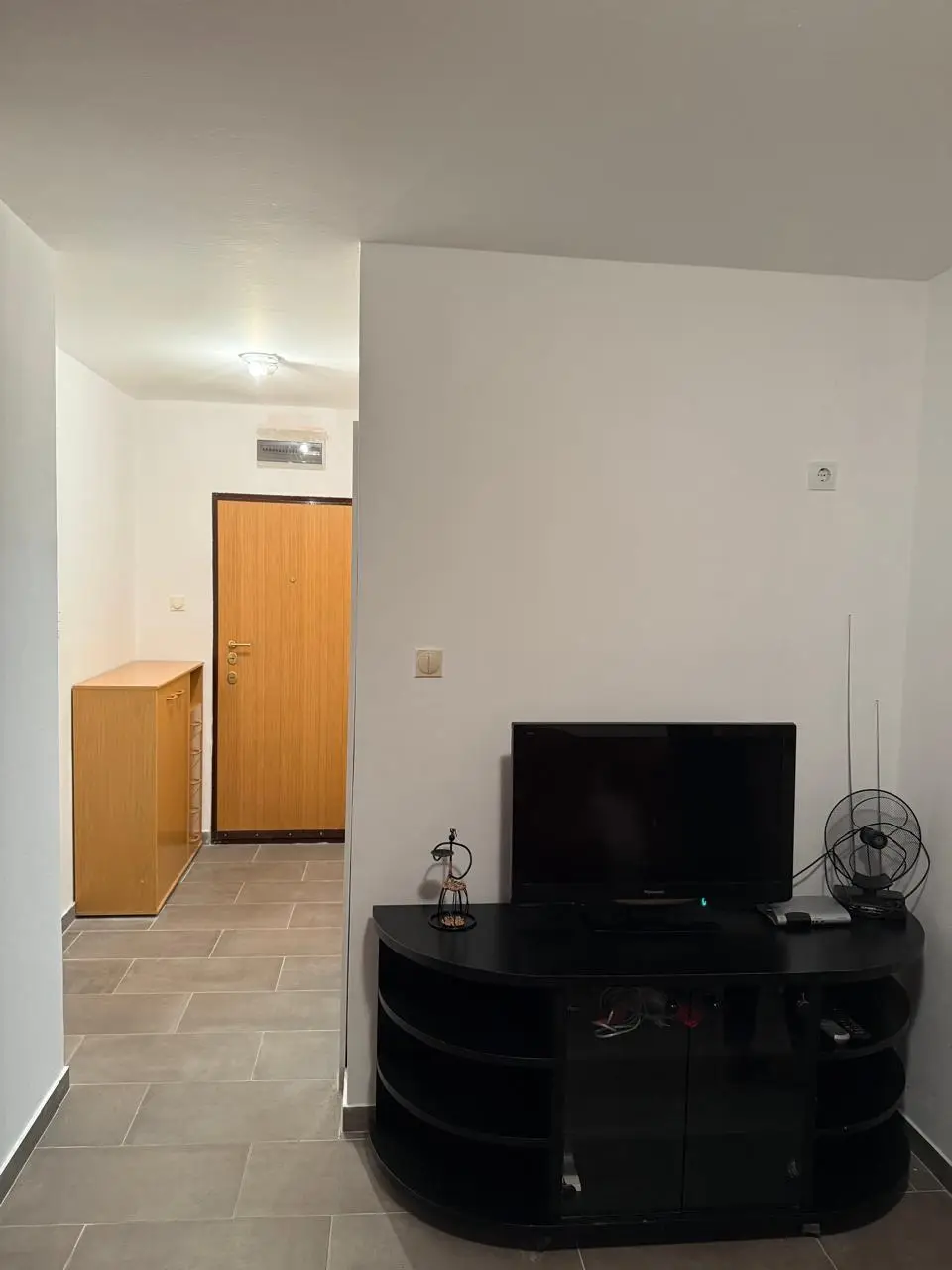 Jednosoban-stan-u-naselju-Sumet-Sveti-Stefan-Budva-4 Jednosoban stan 38 m² – Sveti Stefan, Budva — fotografija 5