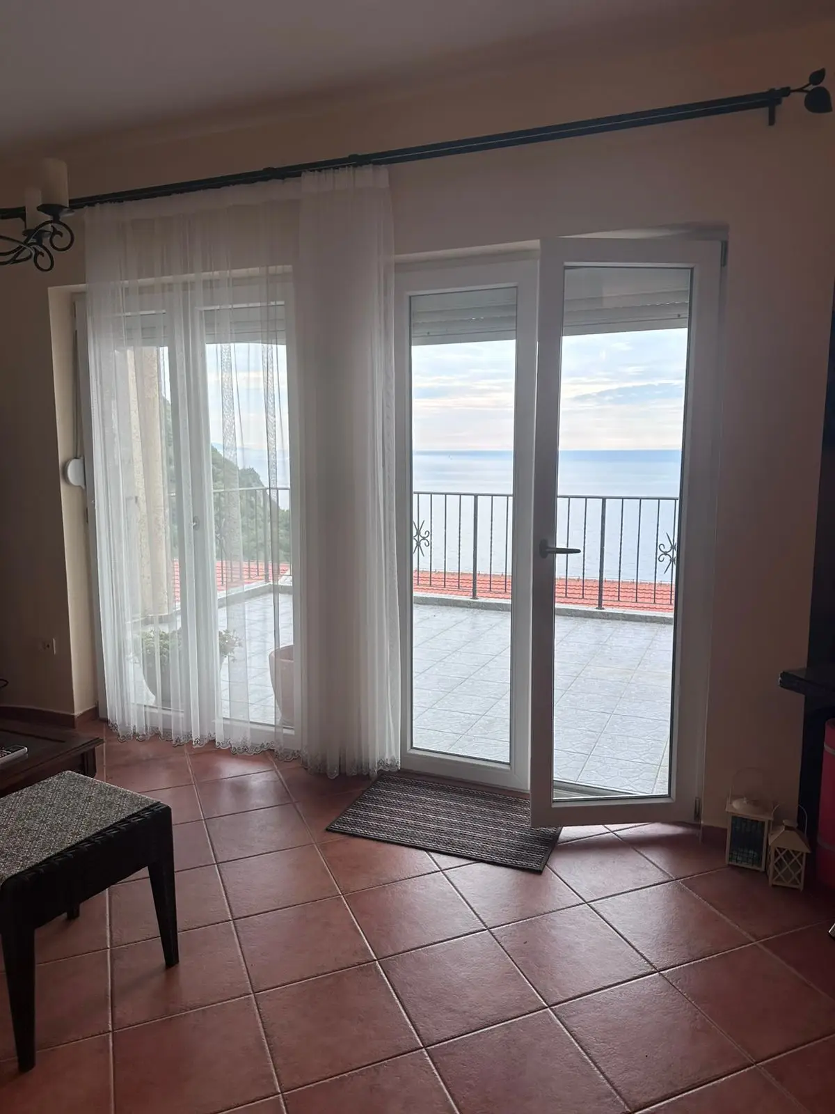 Garsonjera 133 m² – Seoce, Budva — fotografija 7