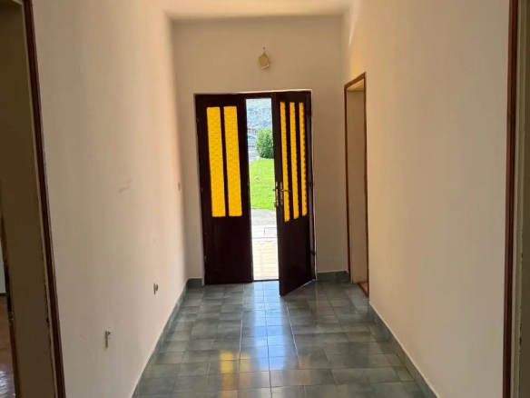 Kuća 200 m² – Danilovgrad — fotografija 7