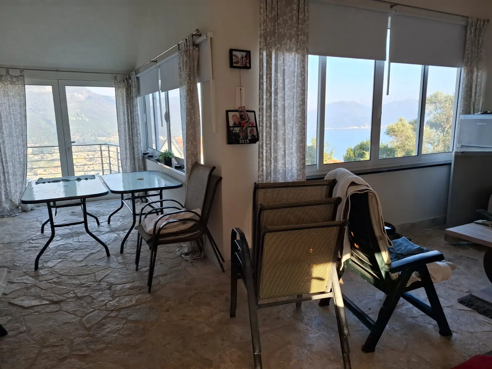 Dvospratna-kuca-sa-bazenom-na-Lustici-5 Kuća 130 m² – Luštica — fotografija 6