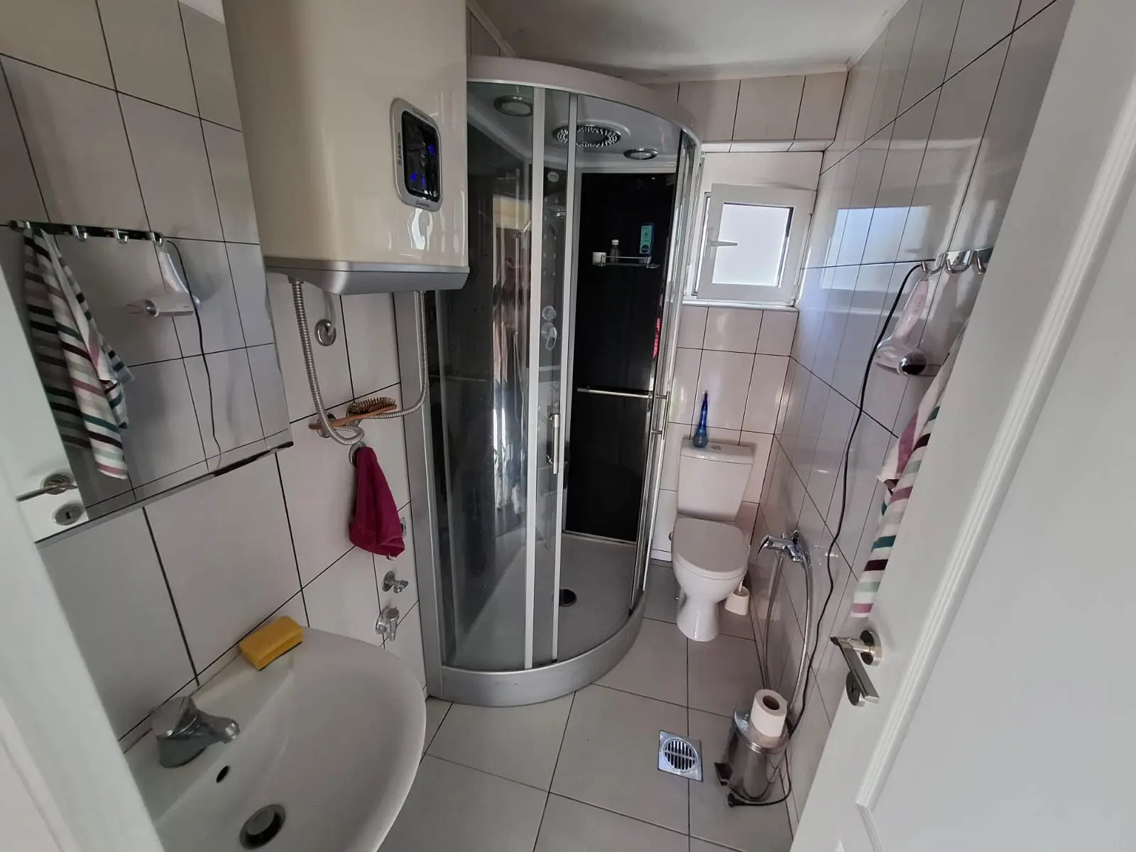 Renovirana-kuca-u-Radovicima-Tivat-5 Kuća 135 m² – Radovići, Tivat — fotografija 6