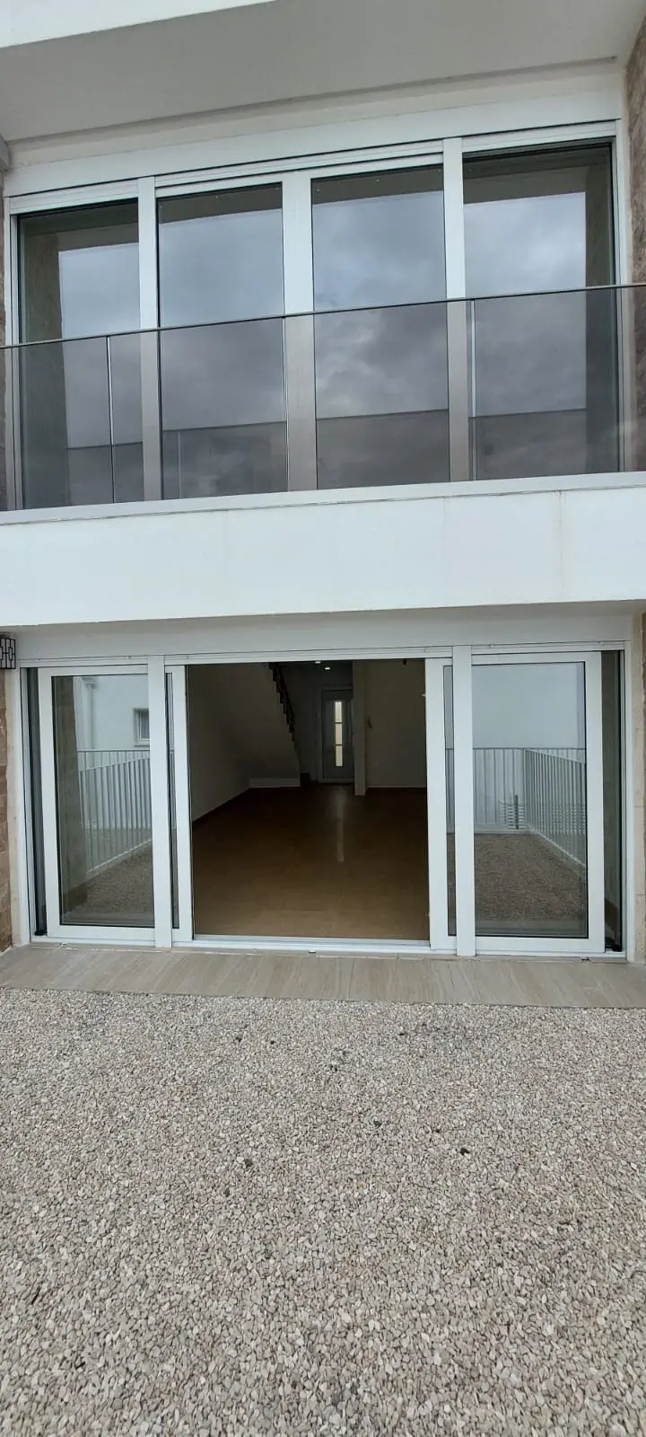 Kuca-sa-pogledom-na-more-u-zatvorenom-kompleksu-Lustica-4 Kuća 75 m² – Luštica — fotografija 5