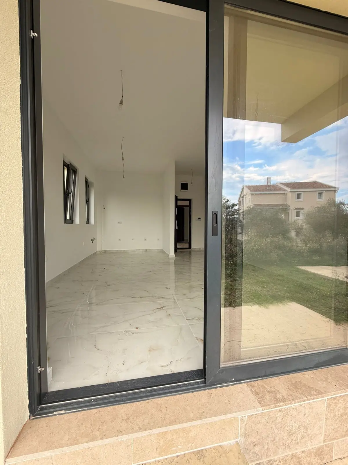 Jednosoban-stan-u-naselju-Bonici-Tivat-4 Jednosoban stan 49 m² – Tivat — fotografija 5