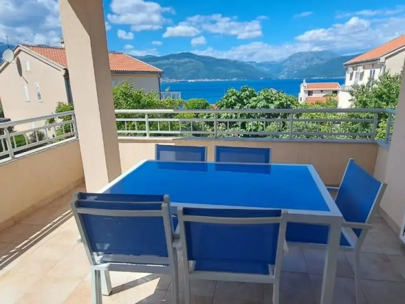 Kuća 217 m² – Krašići, Tivat — fotografija 3