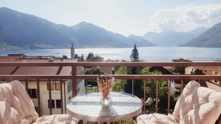 Jednosoban stan 49 m² – Dobrota, Kotor — fotografija 3