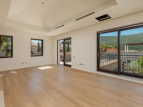 Dvosoban stan 130 m² – Kumbor, Herceg Novi — fotografija 10