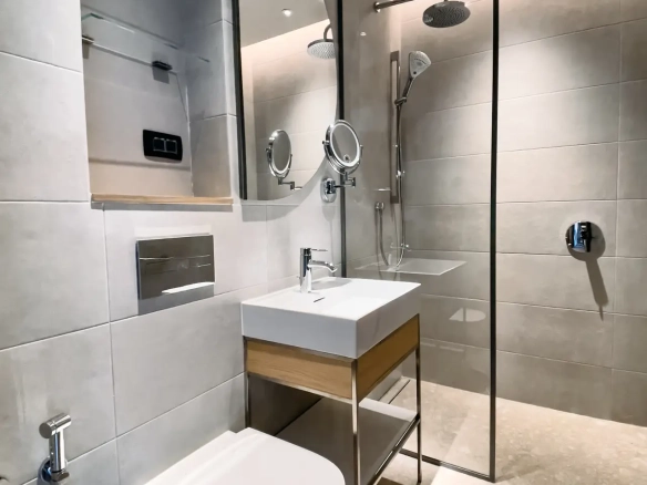 Dvosoban stan 102 m² – Tivat — fotografija 5