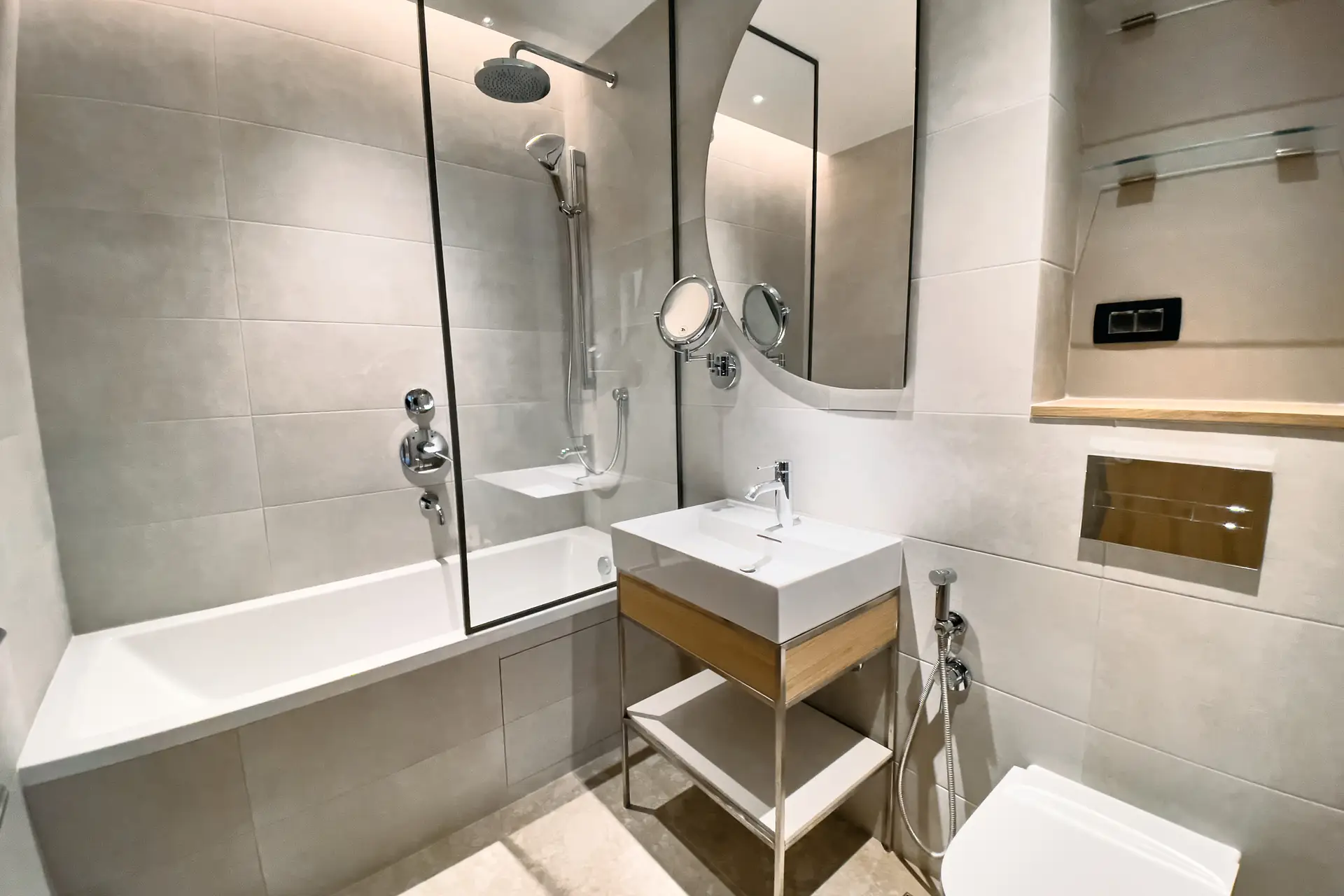 Dvosoban-stan-u-kompleksu-Boka-Place-Tivat-7 Dvosoban stan 102 m² – Tivat — fotografija 8