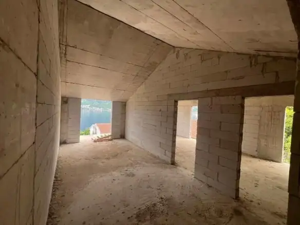 Dvosoban stan 38 m² – Prčanj, Kotor — fotografija 2