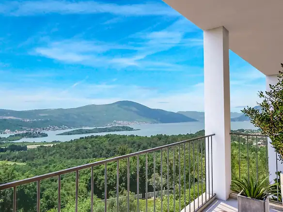 Dvosoban stan 39 m² – Kavač, Kotor — fotografija 4