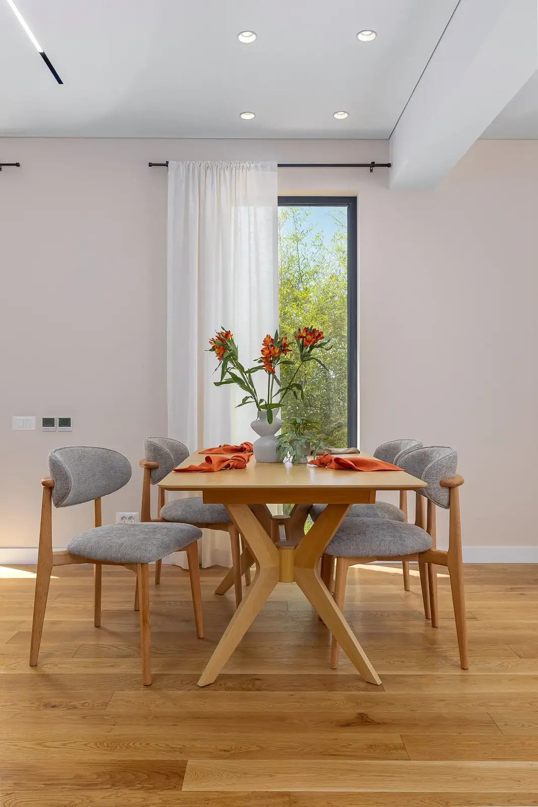 Townhouse-u-zatvorenom-kompleksu-Kavac-Kotor-3 Kuća 150 m² – Kavač, Kotor — fotografija 4
