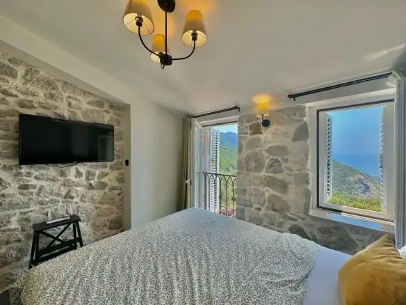 Izdavanje: Kuća 80 m² – Kuljače, Budva — fotografija 4