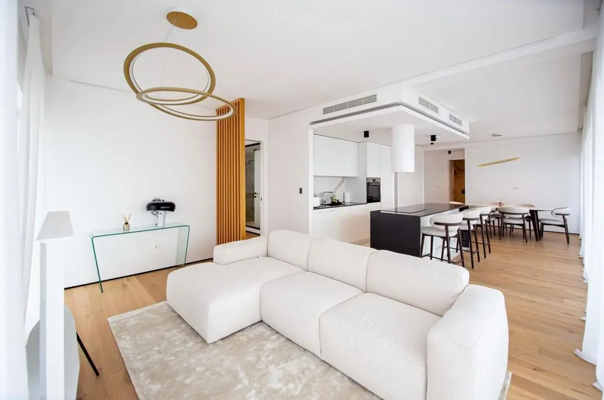 Trosoban-stan-sa-pogledom-na-more-Komosevina-Budva-1 Trosoban stan 125 m² – Komoševina, Budva — fotografija 2