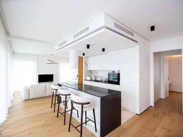Trosoban stan 125 m² – Komoševina, Budva — fotografija 3