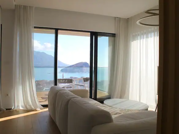 Trosoban stan 125 m² – Komoševina, Budva — fotografija 6