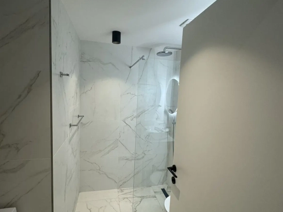 Trosoban stan 125 m² – Budva — fotografija 5