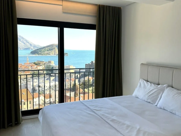 Trosoban stan 125 m² – Budva — fotografija 10