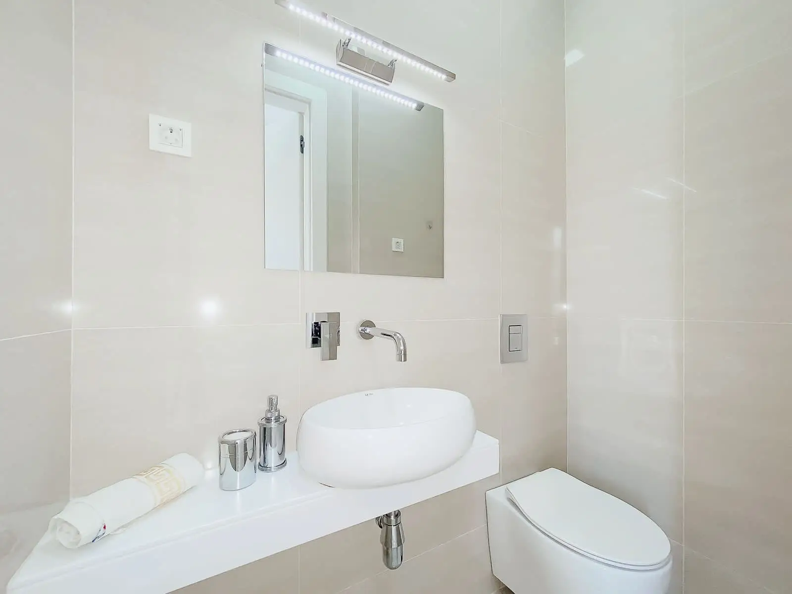 Dvosoban-stan-sa-pogledom-na-more-u-Boretima-Budva-4 Dvosoban stan 58 m² – Boreti, Budva — fotografija 5