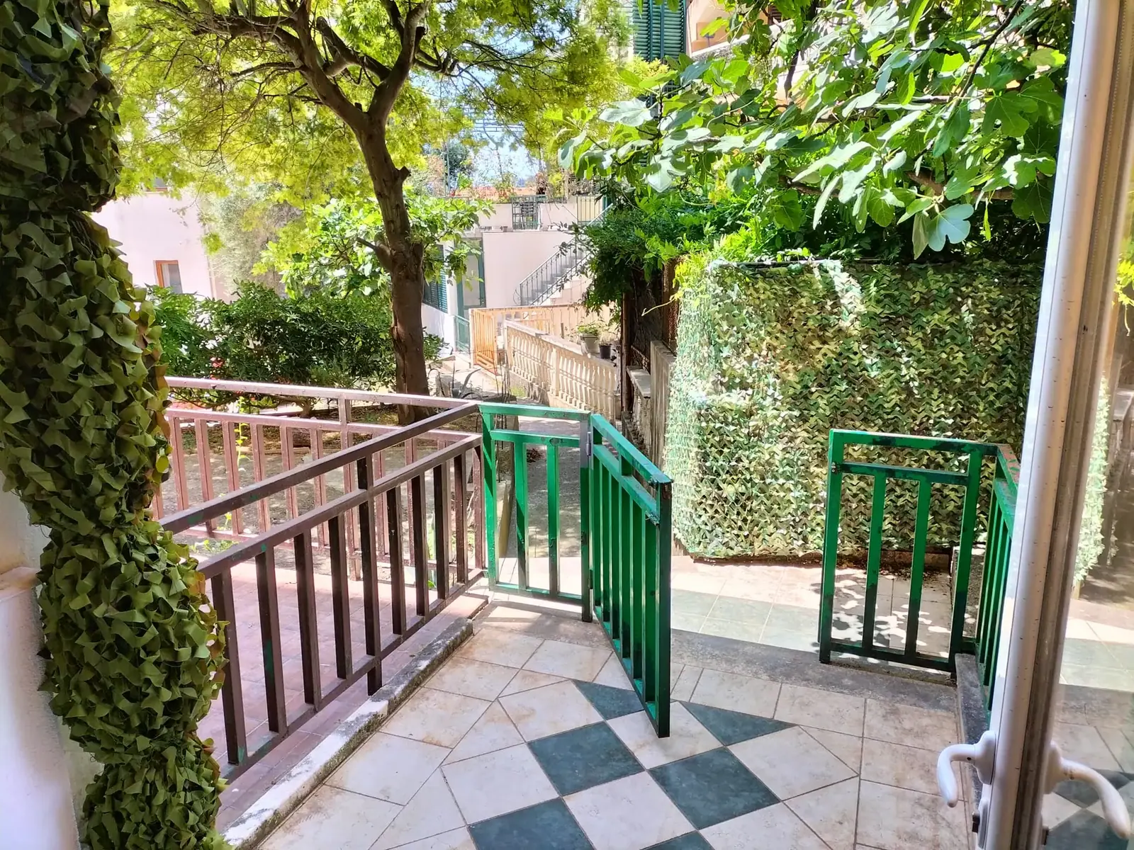 Jednosoban-stan-u-prizemlju-Potkosljun-Budva-7 Jednosoban stan 50 m² – Budva — fotografija 8
