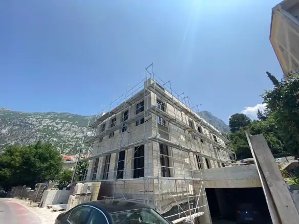 Dvosoban stan 103 m² – Dobrota, Kotor — fotografija 2