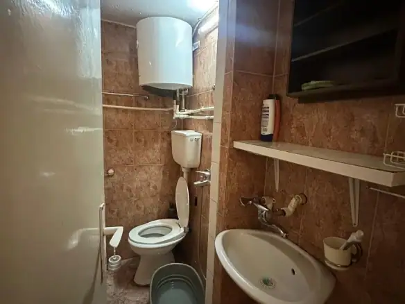 Poslovni prostor 25 m² u Budvi