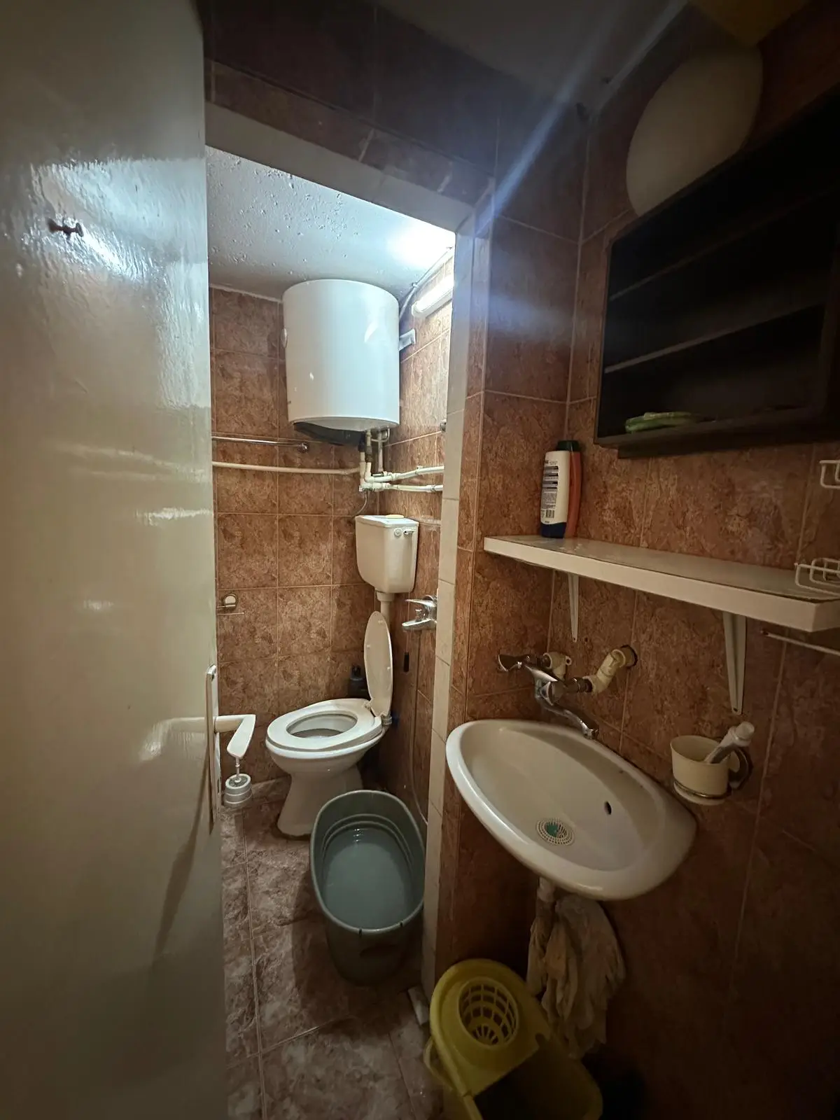 Poslovni-prostor-25-m²-u-Budvi-iza-Hotela-Iberostar-Slavija Poslovni prostor 25 m² u Budvi
