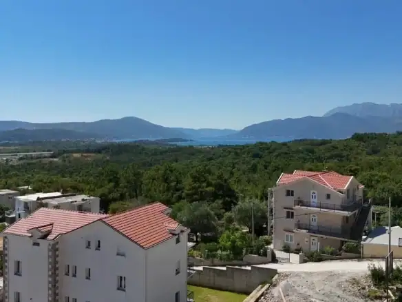 Garsonjera 51 m² – Kavač, Kotor — fotografija 2