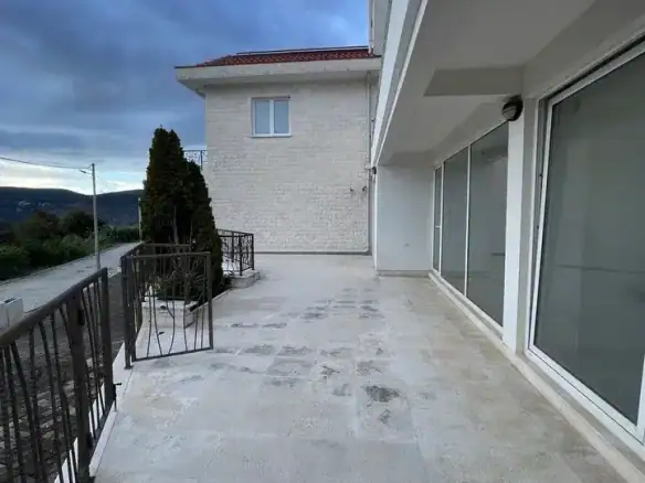 Trosoban stan 103 m² – Topla, Herceg Novi — fotografija 6