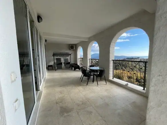 Dvosoban stan 104 m² – Topla, Herceg Novi — fotografija 2