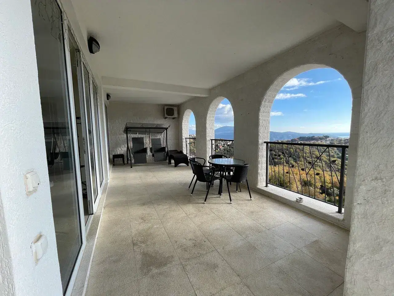 Dvosoban stan 104 m² – Topla, Herceg Novi — fotografija 2