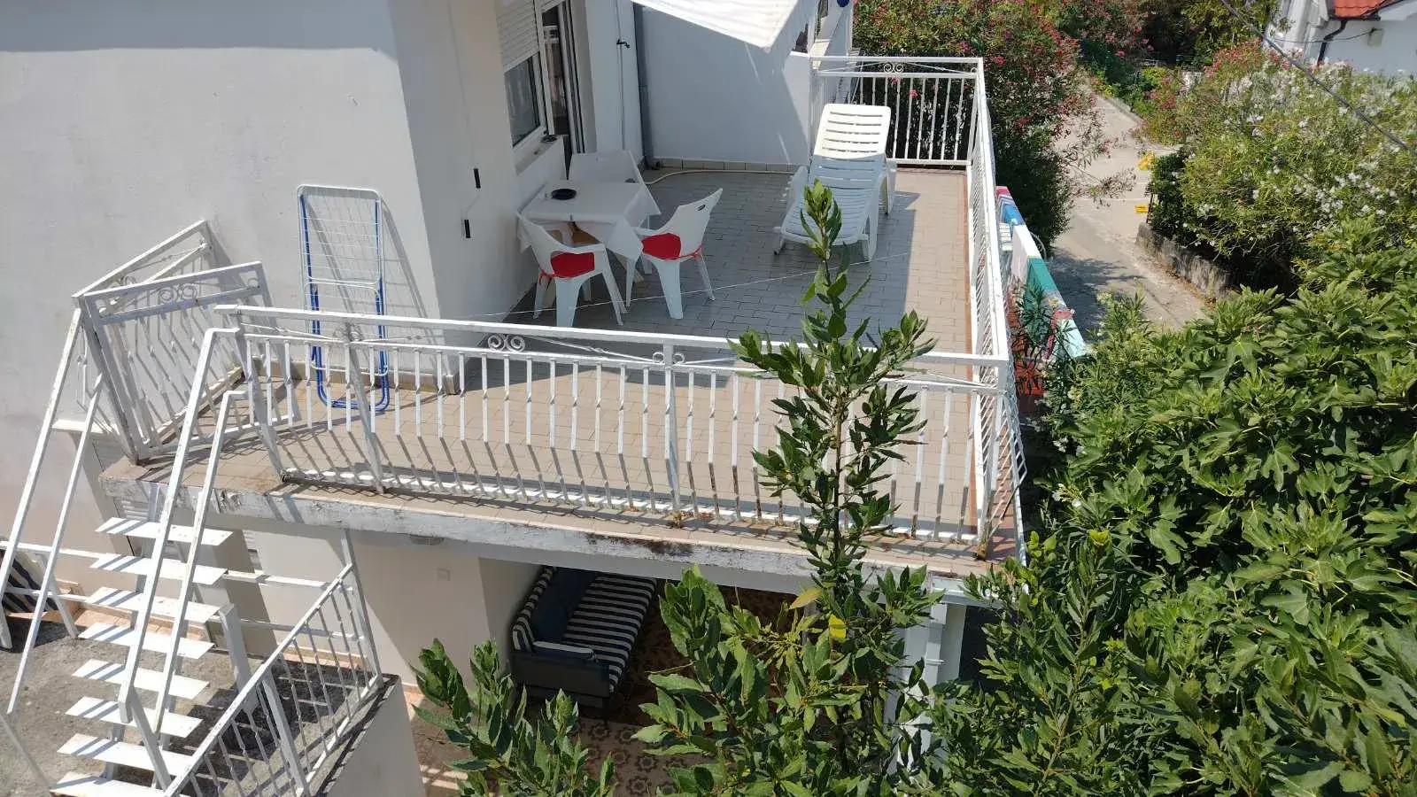 Kuca-sa-pogledom-na-zaliv-Krasici-Tivat-8 Kuća 105 m² – Krašići, Tivat — fotografija 9
