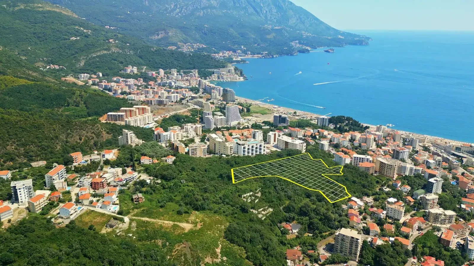 Urbanizovan-plac-sa-pogledom-na-more-u-Becicima-Budva-6 Plac – Bečići, Budva — fotografija 7