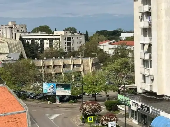 Četvorosoban stan 124 m² – Bar — fotografija 2