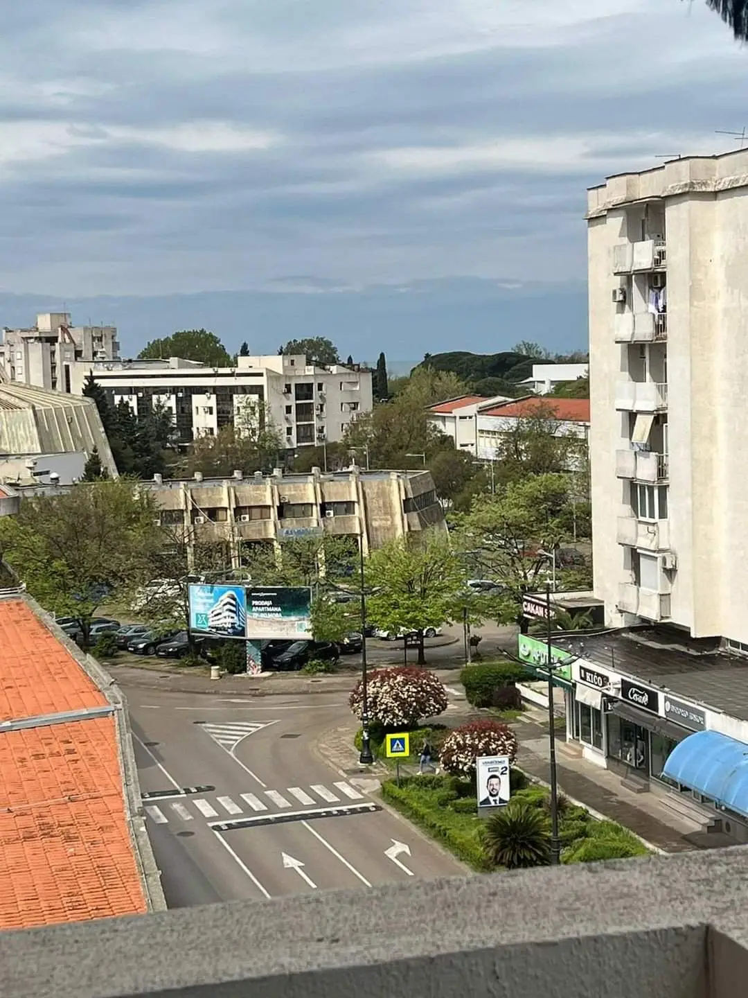 Cetvorosoban-stan-u-centru-Bara-1 Četvorosoban stan 124 m² – Bar — fotografija 2