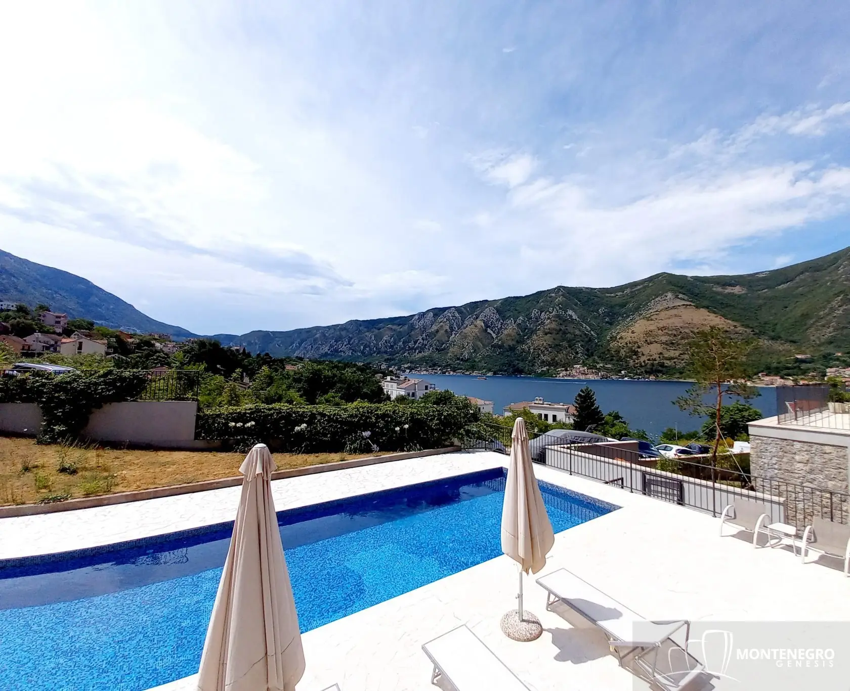Dvosoban-stan-sa-terasom-u-Dobroti-Kotor-1 Dvosoban stan 78 m² – Dobrota, Kotor — fotografija 2