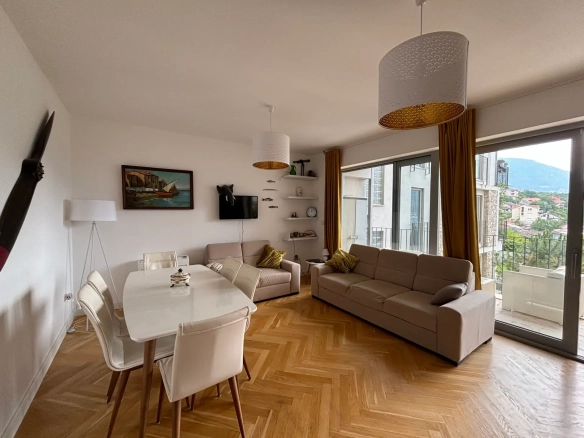 Dvosoban stan 78 m² – Dobrota, Kotor — fotografija 4