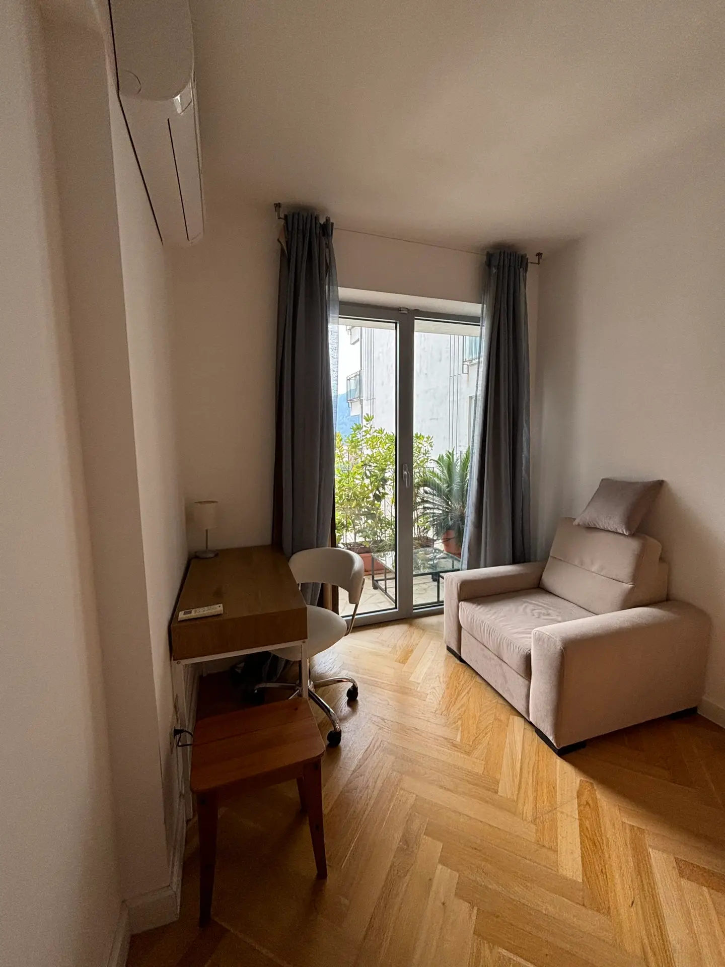 Dvosoban-stan-sa-terasom-u-Dobroti-Kotor-7 Dvosoban stan 78 m² – Dobrota, Kotor — fotografija 8