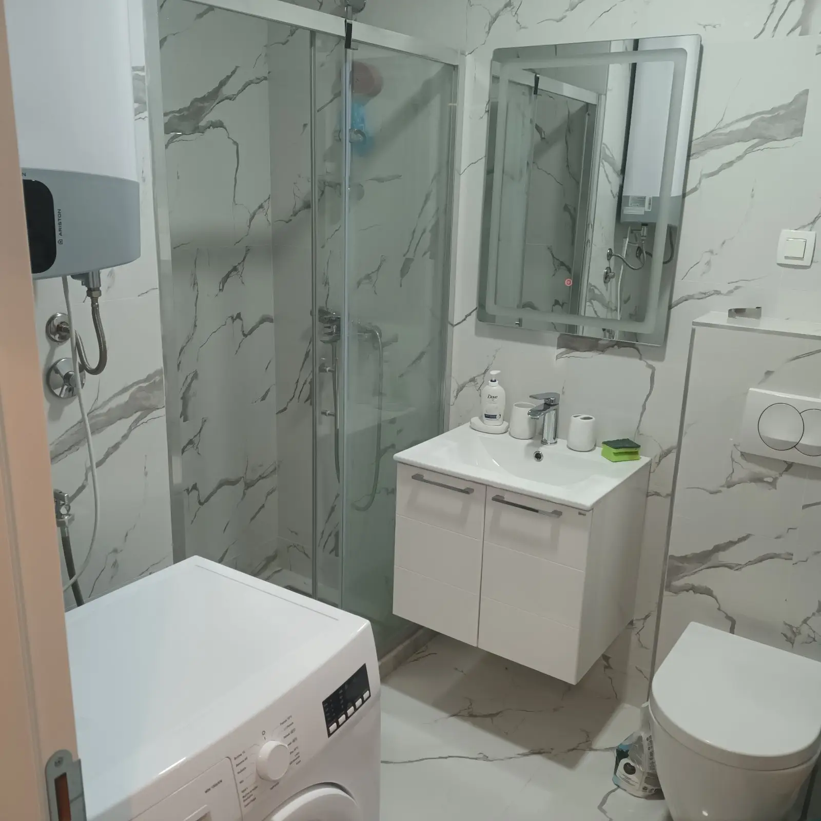 Jednosoban-opremljen-stan-u-kompleksu-Twin-House-Bar-5 Jednosoban stan 44 m² – Bar — fotografija 6