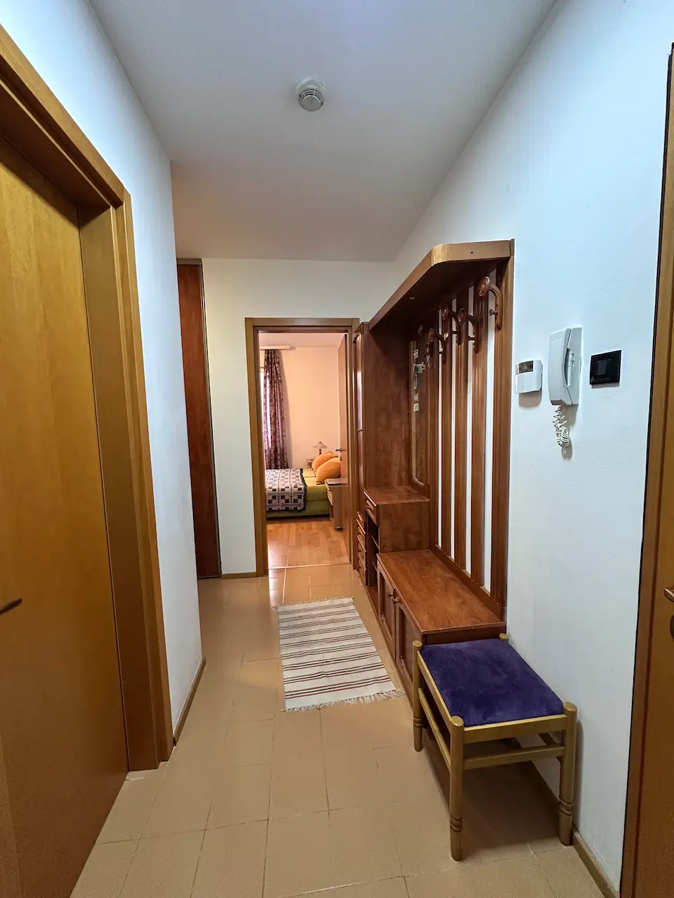 Jednosoban-stan-u-naselju-Lazi-Budva-1 Jednosoban stan 52 m² – Lazi, Budva — fotografija 2