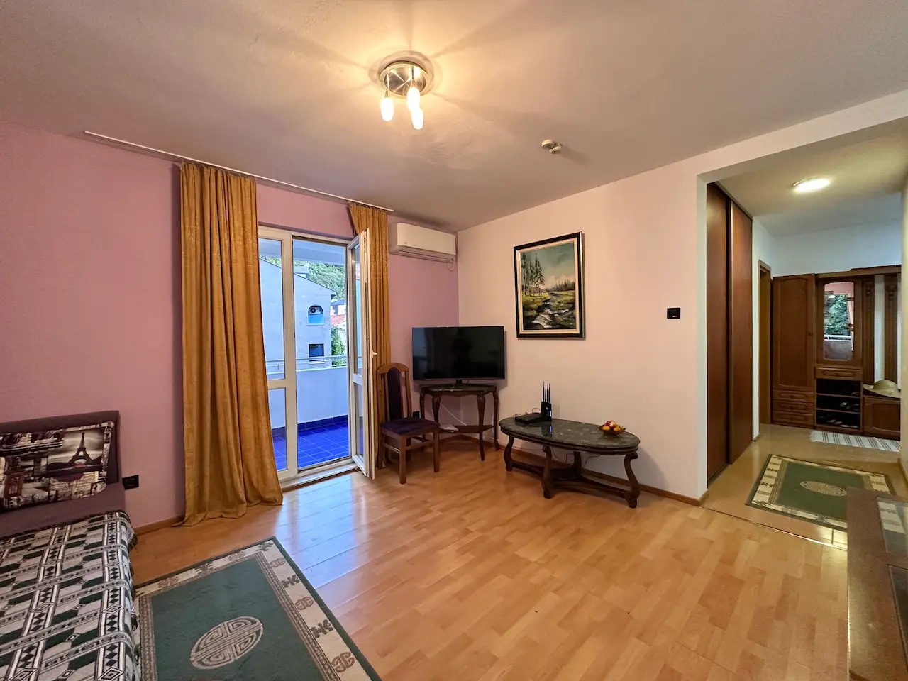 Jednosoban-stan-u-naselju-Lazi-Budva-7 Jednosoban stan 52 m² – Lazi, Budva — fotografija 8