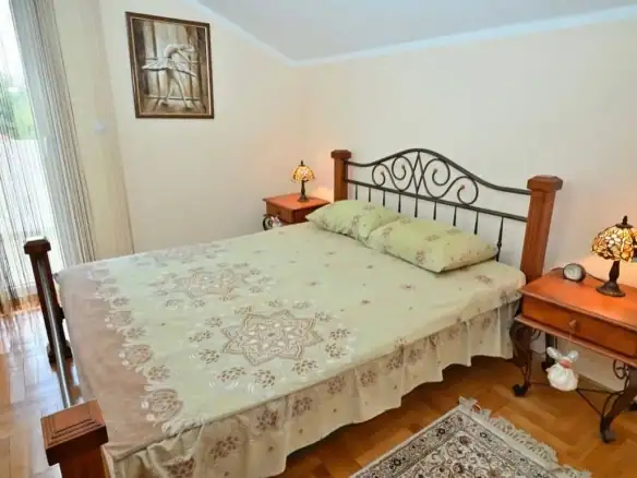 Dvosoban stan 83 m² – Budva — fotografija 6