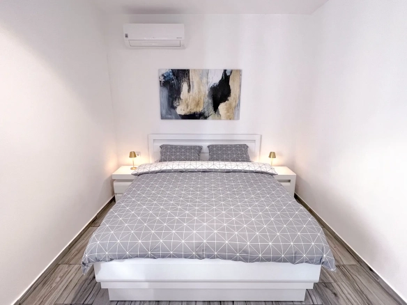 Dvosoban stan 55 m² – Tivat — fotografija 3