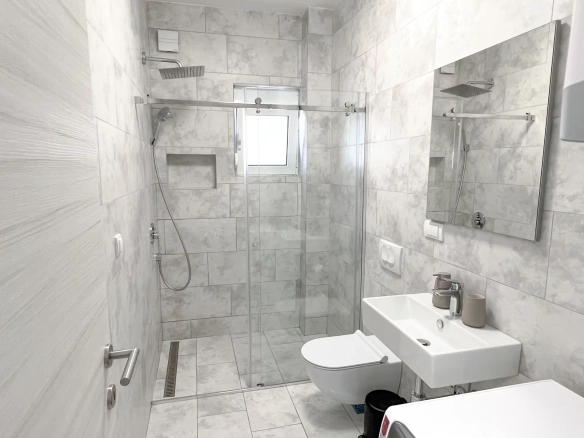 Dvosoban stan 55 m² – Tivat — fotografija 6