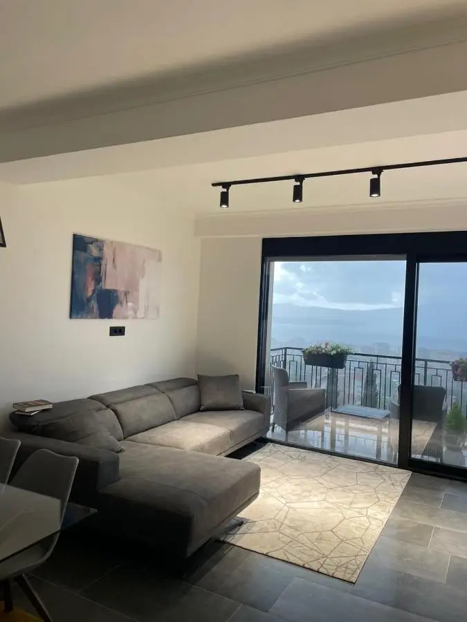 Jednosoban stan 45 m² – Tivat — fotografija 6