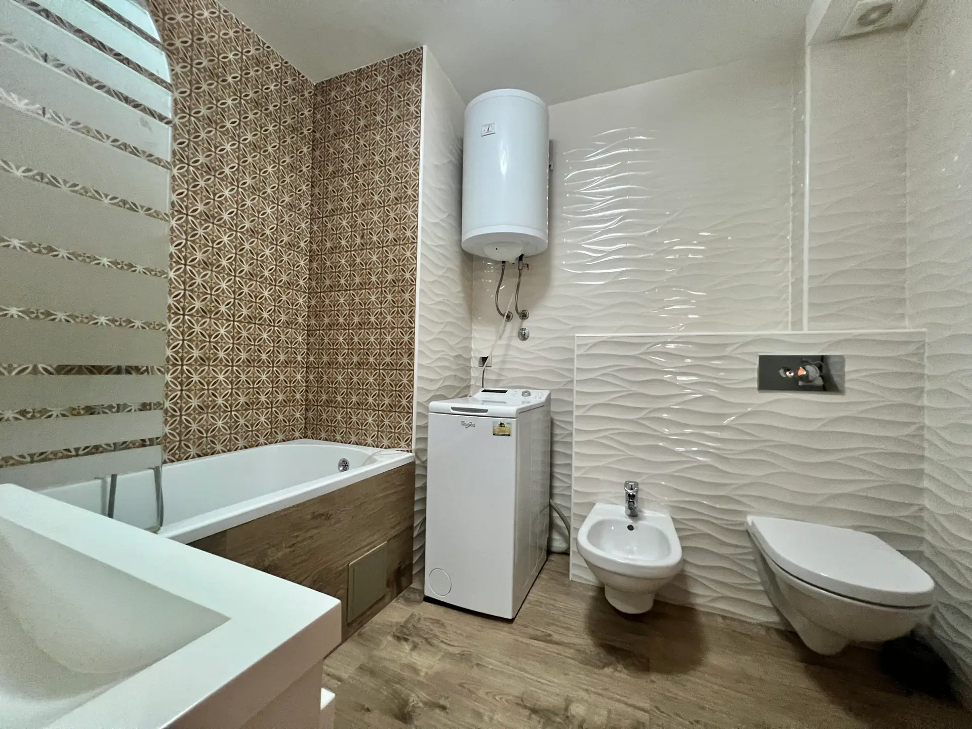 Dvosoban-stan-s-pogledom-na-more-u-Becicima-Budva-6 Dvosoban stan 73 m² – Bečići, Budva — fotografija 7