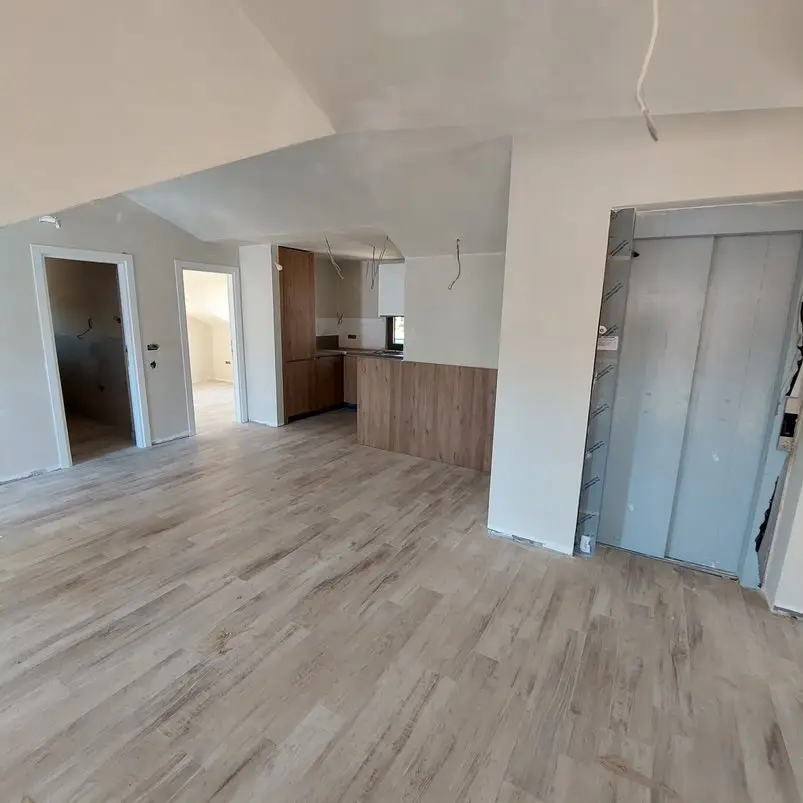 Dvosoban-penthaus-u-Tivtu-3 Dvosoban stan 65 m² – Kavač, Tivat — fotografija 4