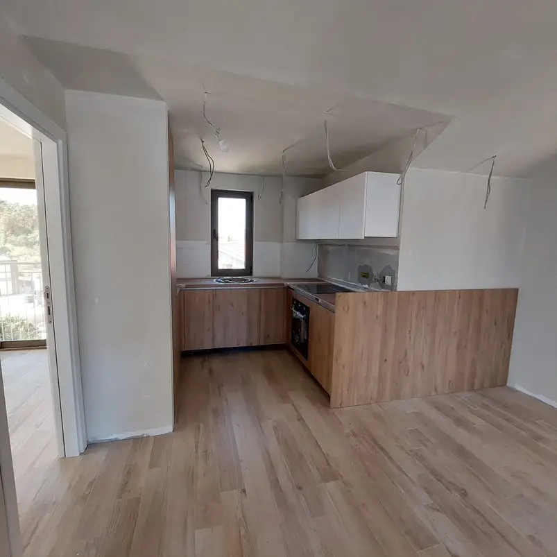 Dvosoban-penthaus-u-Tivtu-7 Dvosoban stan 65 m² – Kavač, Tivat — fotografija 8