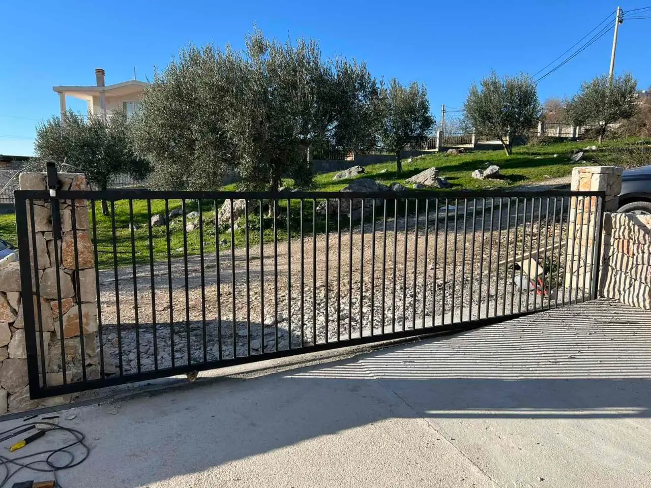 Kuca-sa-bazenom-i-pogledom-na-more-Dobra-Voda-Bar-6 Kuća 180 m² – Dobra Voda, Bar — fotografija 7